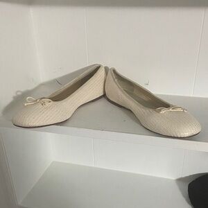 Charles & Keith Cream Textured Ballet Flats with Bow Accent